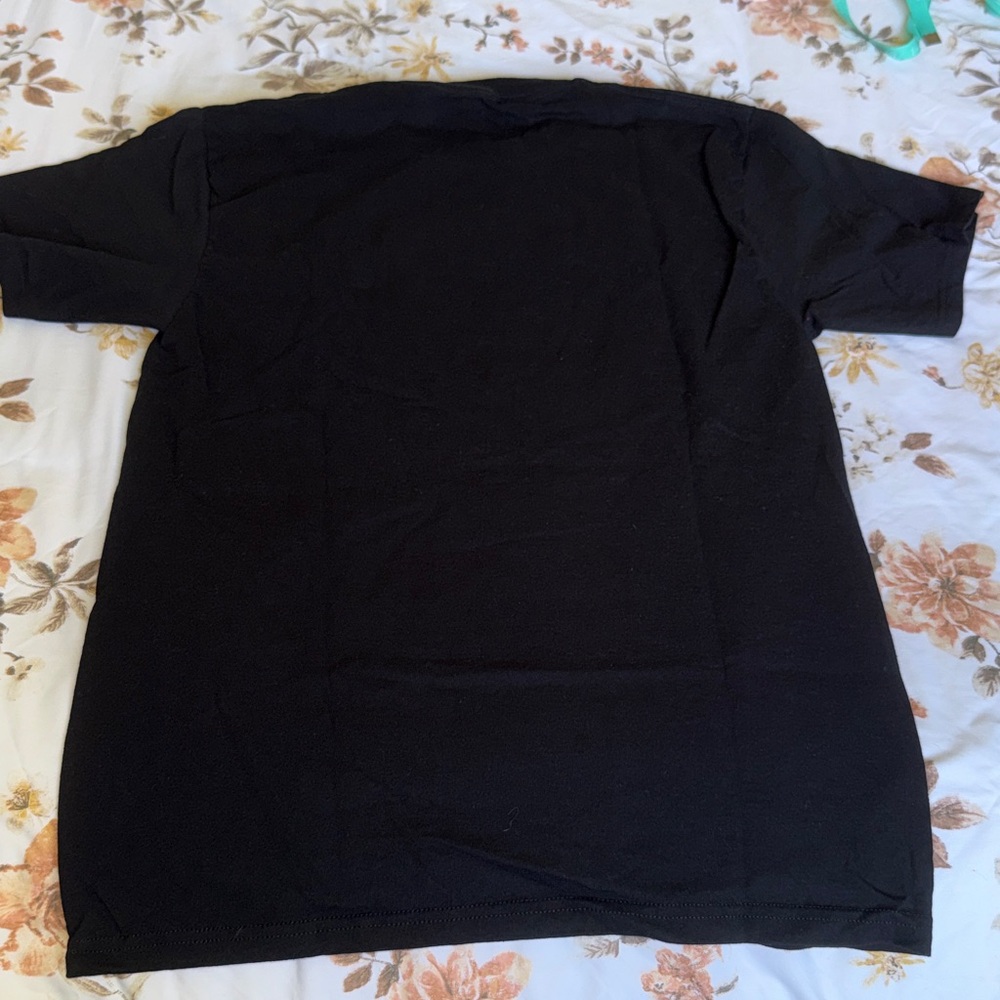 Box Lunch Lord of the Rings T shirts - Picture 15 of 15